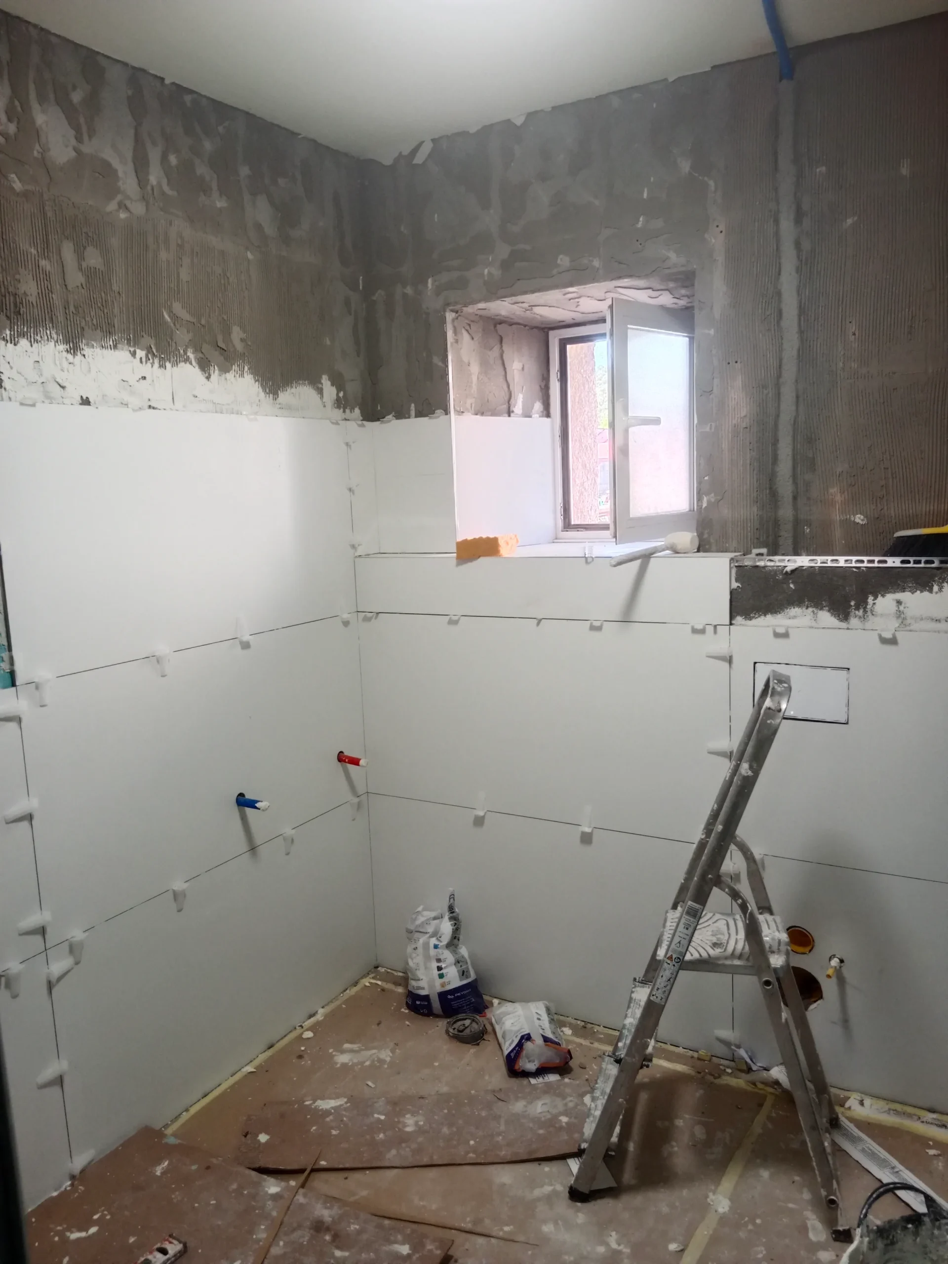 Baño_3I Baño a medio hacer por Ag Reformas, no cambiamos de obra hasta acabar la tuya.